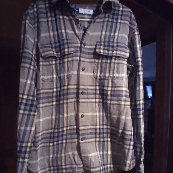 upcycled flannel shirt w/ custom MOTIONLESS IN WHITE back patch - Picture 2 of 3